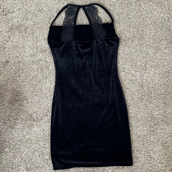 Lulus Sultry Summoning Black Velvet Bodycon Dress - Picture 4 of 8